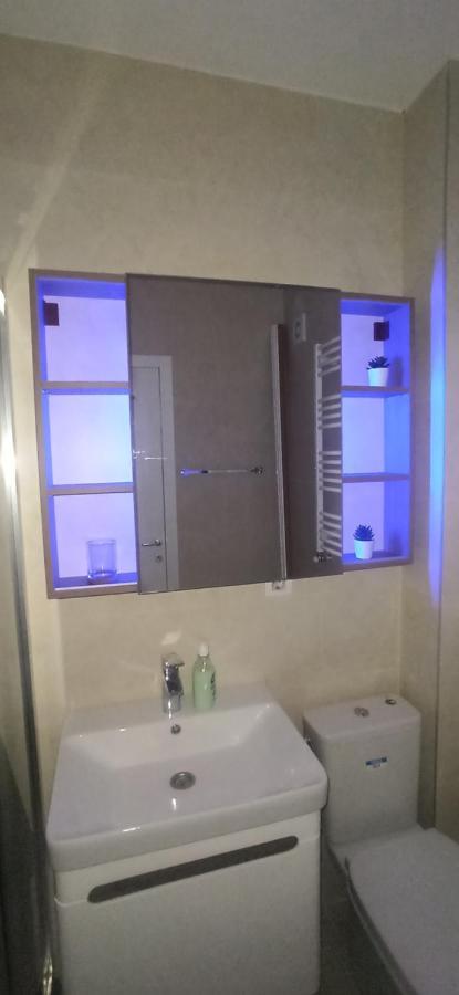 Lux Apartment 10 Center, Free Parking Ni Εξωτερικό φωτογραφία