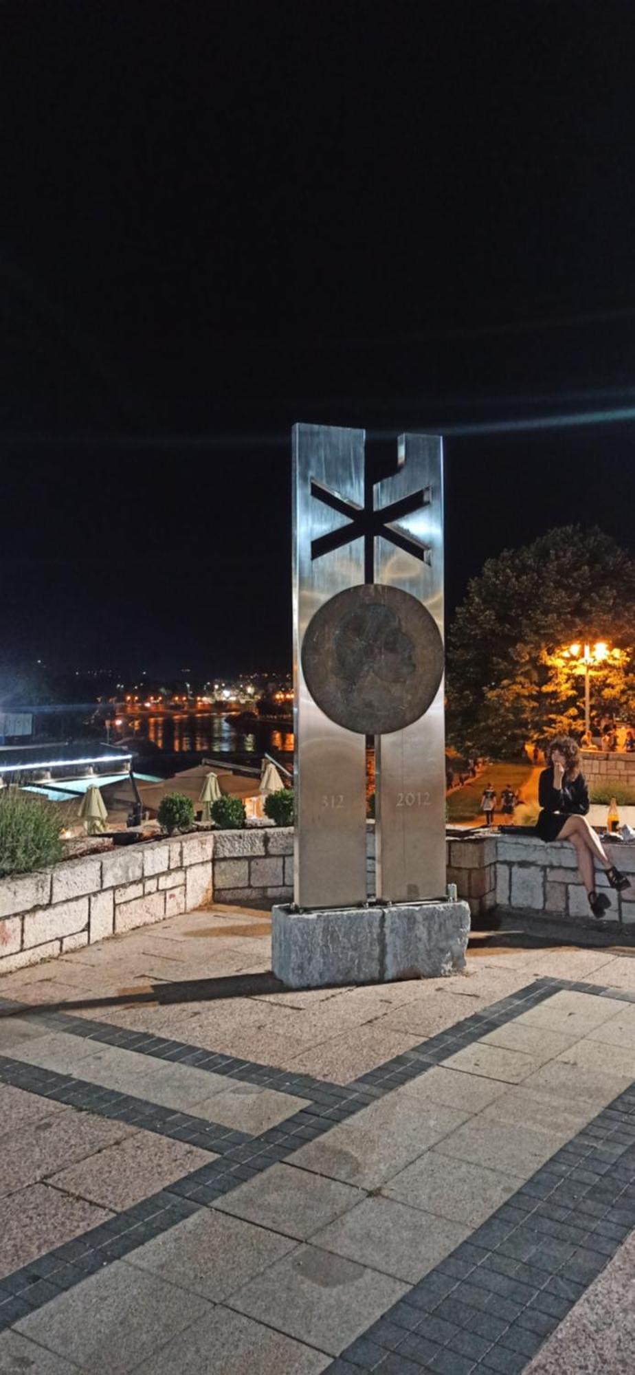 Lux Apartment 10 Center, Free Parking Ni Εξωτερικό φωτογραφία